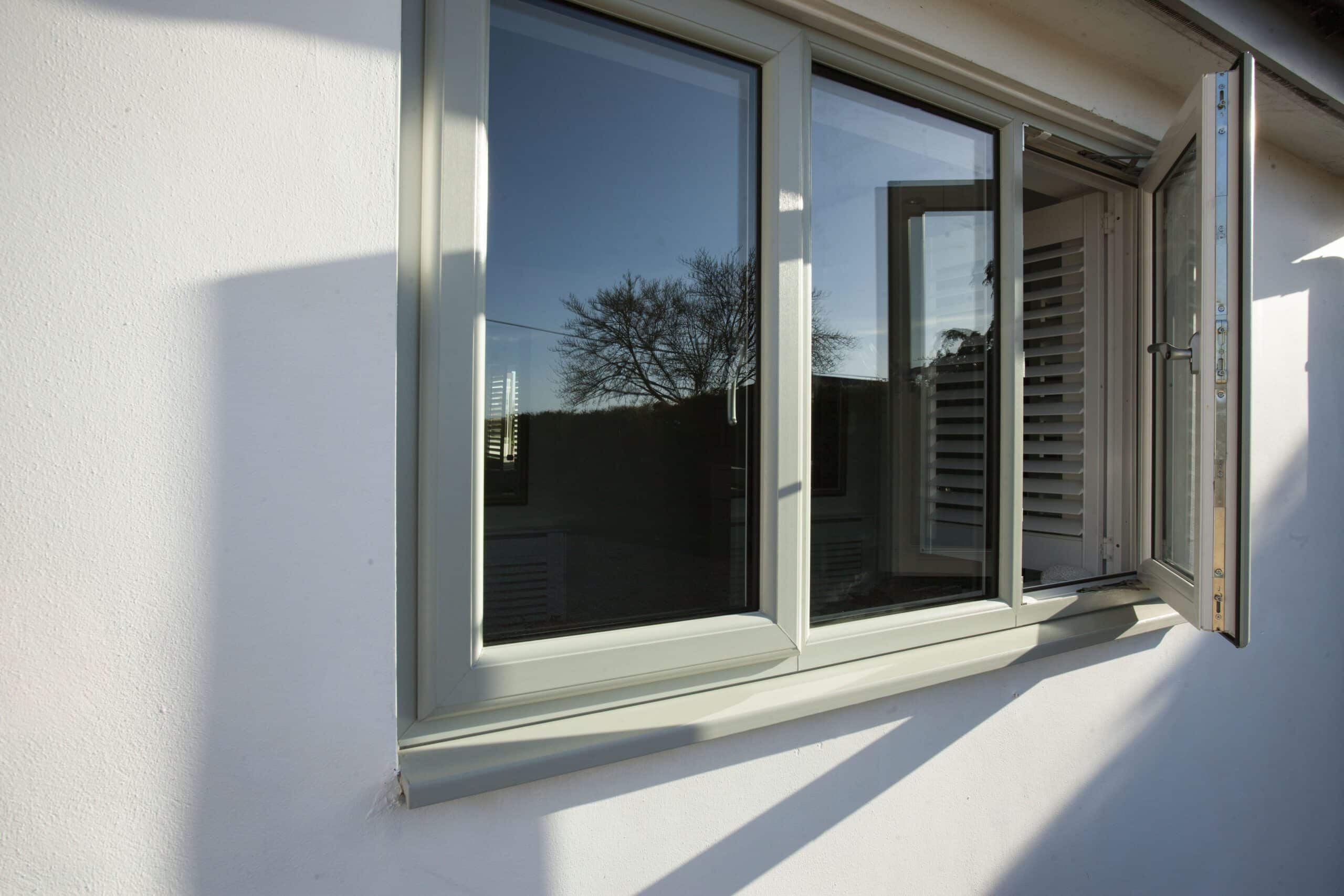window (3)